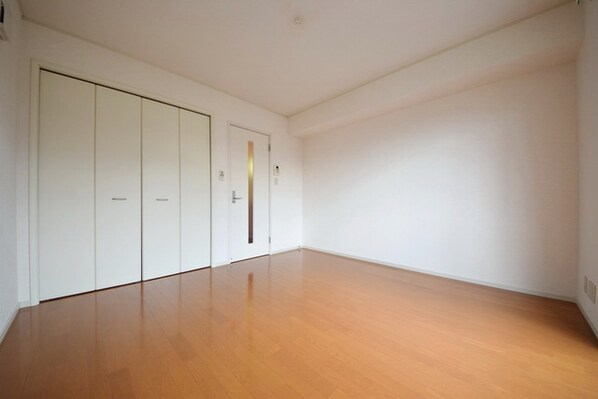 シャルマンウエストの物件内観写真